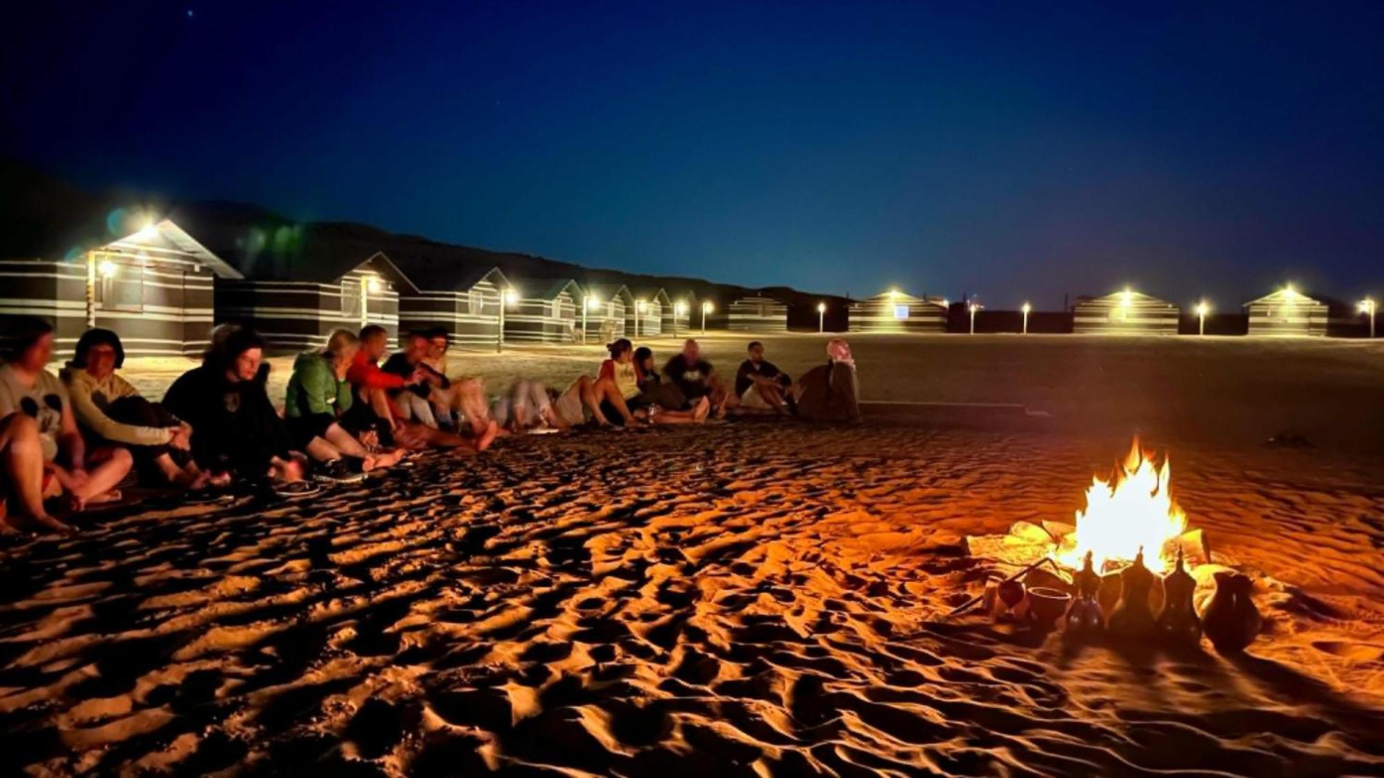 Al Wāşil Sand Delight Camp מראה חיצוני תמונה